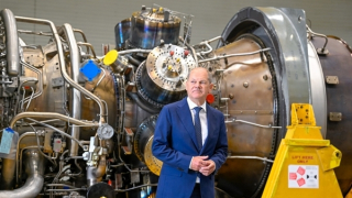 Đức muốn chuyển giao tuabin Nord Stream 1, Gazprom tuyên bố "chưa dám" nhận