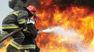 Nhớ mãi 3 người lính cứu hỏa đã xả thân cứu người...