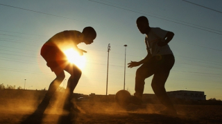 Những đường dây buôn người núp bóng thể thao