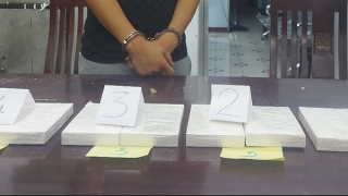 Triệt phá đường dây ma tuý đi xe khách từ Lào về Việt Nam