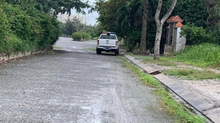 Nam thanh niên tử vong bên đường, trên người có nhiều vết thương