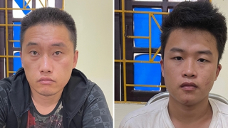 Bơi qua sông, dùng săm ô tô đưa người Trung Quốc trốn sang biên giới