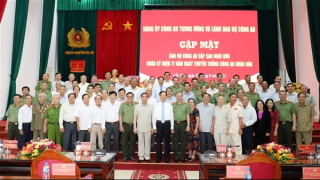 Bộ trưởng Tô Lâm gặp mặt cán bộ Công an cấp cao nghỉ hưu tại khu vực Tây Nam Bộ