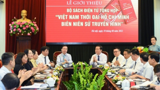 Ra mắt bộ sách điện tử tổng hợp “Việt Nam thời đại Hồ Chí Minh - Biên niên sử truyền hình”