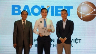 Bảo Việt được vinh danh trong “TOP 50 Doanh nghiệp phát triển bền vững 2022” do Nhịp cầu đầu tư bình chọn