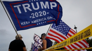 Bộ trưởng Tư pháp Mỹ bảo vệ FBI sau chuyến "ghé thăm" tư dinh của ông Trump