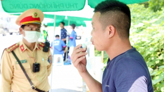 10 ngày cao điểm xử phạt gần 80 ma men cùng tài xế dùng ma túy