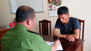 Giận chị, em ruột phá camera vào cưa hạ vườn sầu riêng