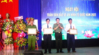 Thứ trưởng Lương Tam Quang dự “Ngày hội Toàn dân bảo vệ an ninh Tổ quốc” tại Khánh Hòa