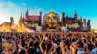 Cuồng phong thổi sập sân khấu lễ hội Medusa, ít nhất 41 người thương vong