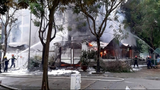 Cháy biệt thự tại quận Hoàng Mai, Hà Nội