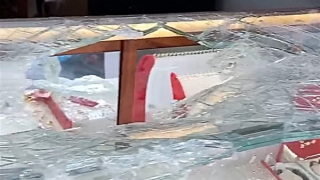 Đối tượng dùng cuốc cướp tiệm vàng đến nhà Trưởng Công an huyện đầu thú