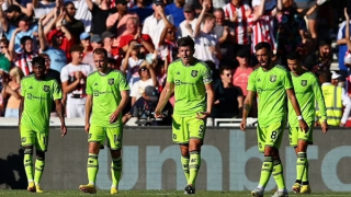 MU lại thảm bại 0-4, CĐV yêu cầu bán câu lạc bộ