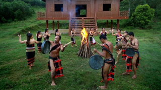 Bảo tồn và phát huy các giá trị văn hóa truyền thống của đồng bào dân tộc thiểu số