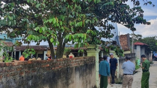 Bị trầm cảm, chém 2 người thân thương vong