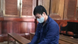 Đánh chết bạn gái vì ghen, lãnh án 19 năm tù