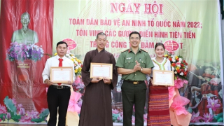 Sôi nổi ngày Hội toàn dân bảo vệ An ninh Tổ quốc tại bản Rào Tre