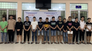 Mâu thuẫn từ tiếng nẹt pô, hàng chục đối tượng hẹn nhau “huyết chiến”