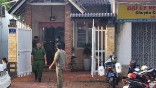 Tên trộm phá cửa nhà thiếu phụ, lấy mất tài sản tiền tỷ