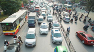 Cước vận tải rục rịch giảm giá