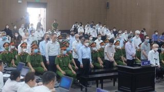 Các cựu lãnh đạo tỉnh Bình Dương bào chữa gì trong phiên xử?