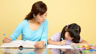 Giải cứu con bằng cách học “ngó lơ”