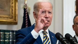 Tổng thống Mỹ khẳng định "không biết gì" trước cuộc khám xét tư dinh ông Trump