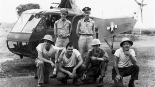 Cuộc giải cứu đầu tiên bằng máy bay trực thăng