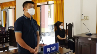 Đâm ô tô vào vợ cũ, người đàn ông lãnh án 7 năm tù