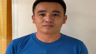 Kẻ cầm đầu đường dây tổ chức xuất cảnh trái phép ra đầu thú