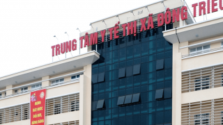 Cảnh cáo Phó Chủ tịch UBND tỉnh Quảng Ninh liên quan đến việc mua kit test Công ty Việt Á