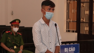 Lãnh án tù vì khai thác cát trái phép