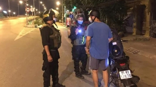 Tổ tuần tra 282 Công an Thanh Hóa xuyên đêm giữ gìn an ninh trật tự