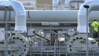 Nga “khóa van khí đốt”, tăng sức ép năng lượng lên châu Âu