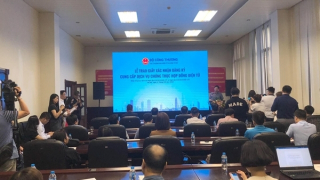 5 doanh nghiệp đầu tiên được trao Giấy xác nhận đăng ký cung cấp dịch vụ chứng thực hợp đồng điện tử