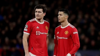 Ronaldo muốn tước băng thủ quân của Harry Maguire