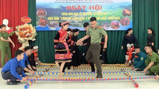 “Ngày hội Toàn dân bảo vệ an ninh Tổ quốc” diễn ra tưng bừng, sôi nổi trên cả nước