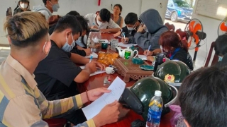 Gia hạn tạm giữ hình sự nhóm đua xe lẩn trốn trong rừng