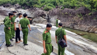 Đi tắm suối sau lễ khai giảng, 2 học sinh lớp 10 bị đuối nước