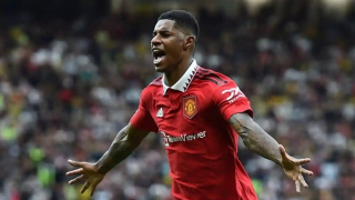 Manchester United cắt đứt chuỗi trận thắng của Arsenal