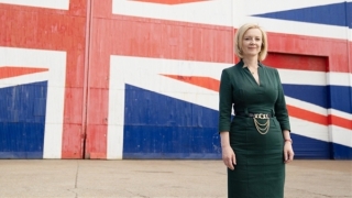 Hàng loạt khó khăn chờ đón tân Thủ tướng Anh