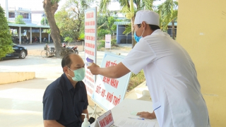 COVID-19 tăng vọt, cao nhất trong 4 tháng qua