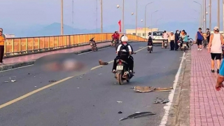 Tai nạn liên hoàn trên cầu Nhật Lệ làm 3 người bị thương nặng