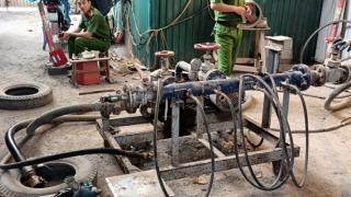 Đột kích cở sở sang chiết gas trái phép giữa khu dân cư