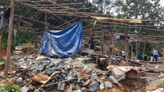 Truy quét “vàng tặc” trong rừng phòng hộ Phước Sơn