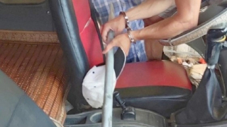 Dùng tuýp sắt đánh trọng thương người xin đi nhờ xe