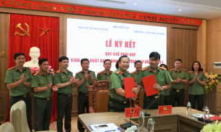 Trường Cao đẳng ANND I và Nhà xuất bản CAND ký kết quy chế phối hợp