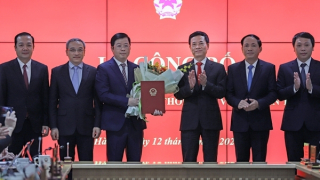 Trao quyết định bổ nhiệm Thứ trưởng Bộ Thông tin và Truyền thông Nguyễn Thanh Lâm