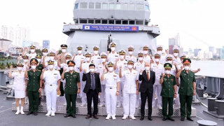 Nhóm tàu huấn luyện tuần tra trên biển của Hải quân Hàn Quốc thăm TP Hồ Chí Minh