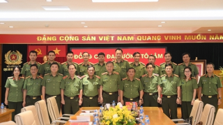 Xây dựng đội ngũ cán bộ trở thành những chuyên gia giỏi trên lĩnh vực bảo vệ An ninh kinh tế